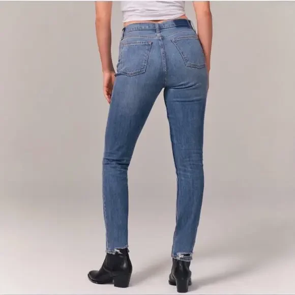 Abercrombie & Fitch The Skinny High Rise Curve Love With Raw Hem - Picture 3 of 11